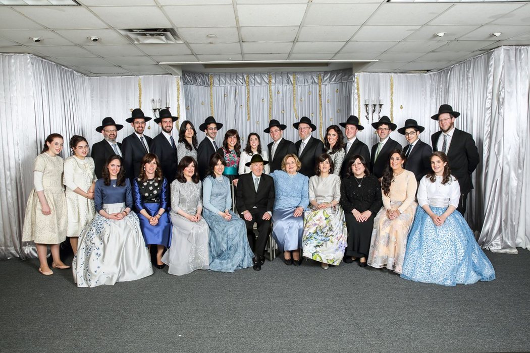Person added to a group photo: after retouching