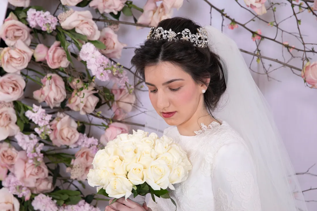 Bridal portrait: before color correction