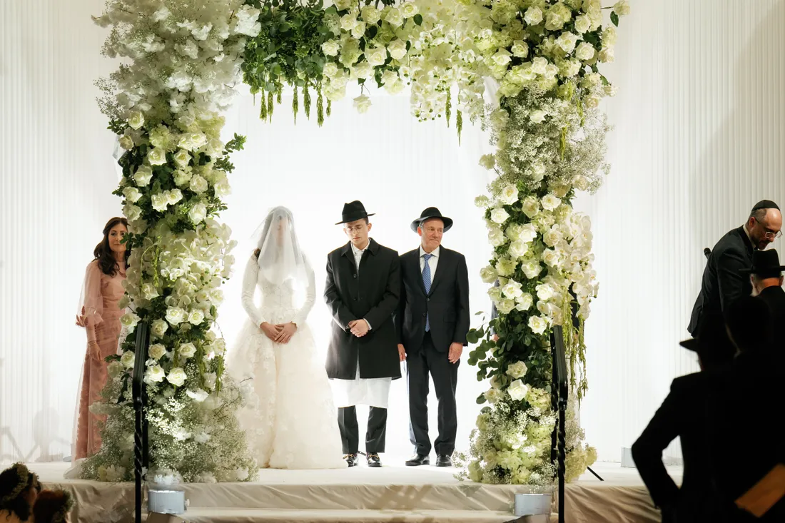 Chuppah cleanup: before